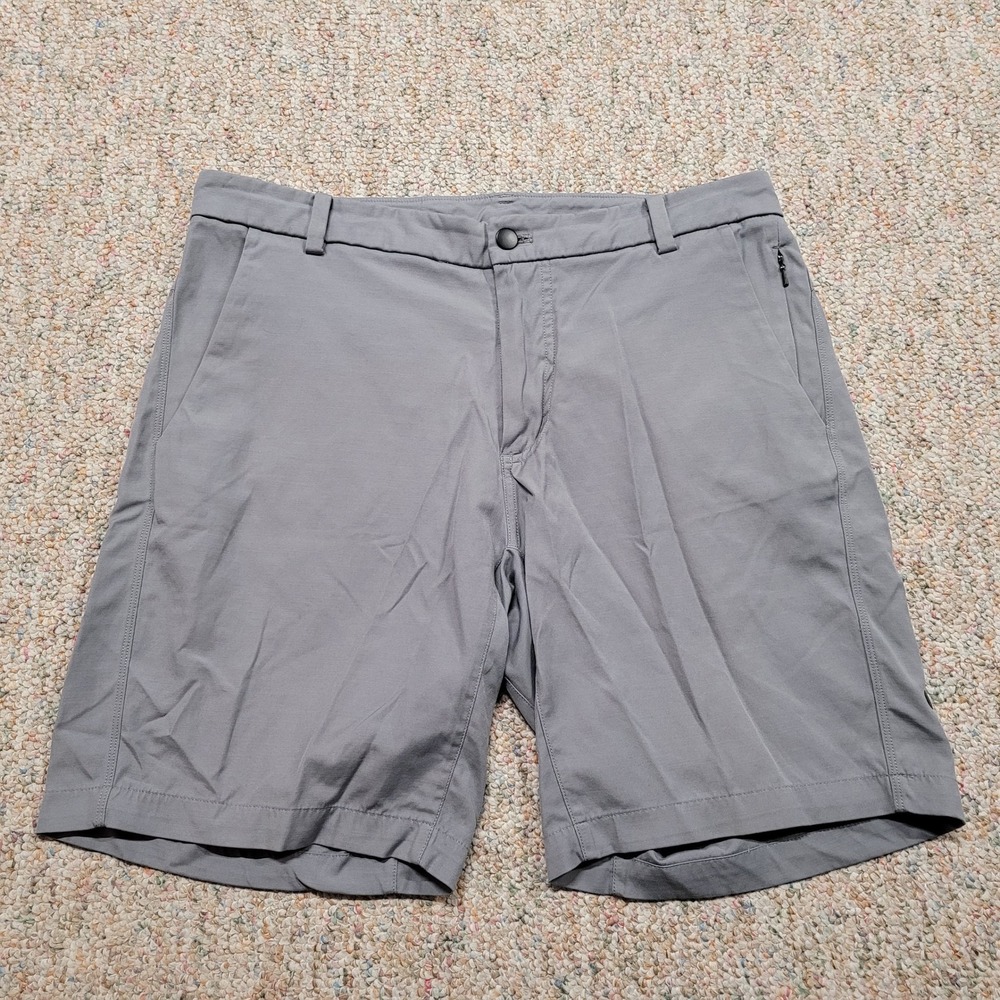 Lululemon Commission Shorts Mens 34 Gray 9 Inch Chino Golf Stretch Performance